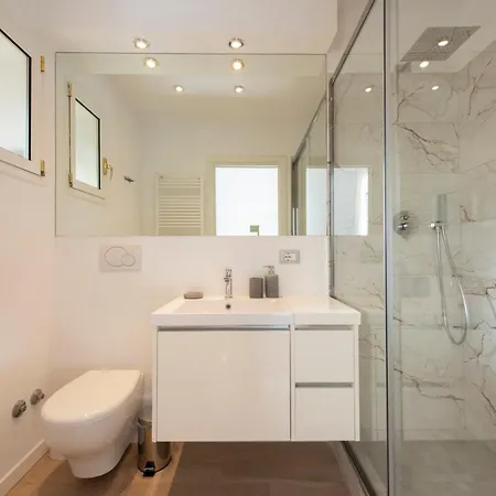 Lucrezio Caro Luxury Appartamento Roma