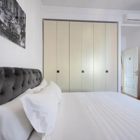 Lucrezio Caro Luxury Appartamento Roma