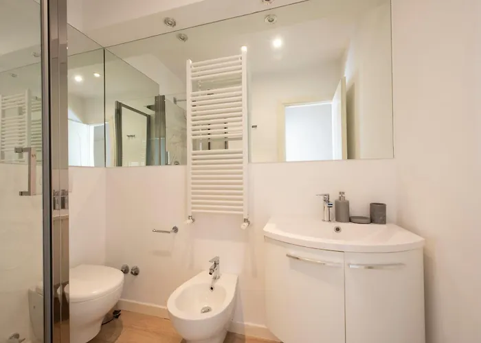 Lucrezio Caro Luxury Lägenhet